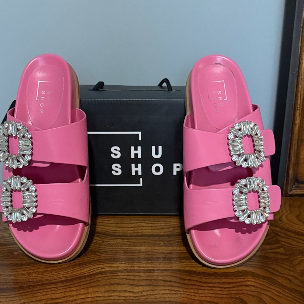 LAST CHANCE. CLOSET CLOSING.  MAKE AN OFFER!!! Sandals with Sparkling Buckles